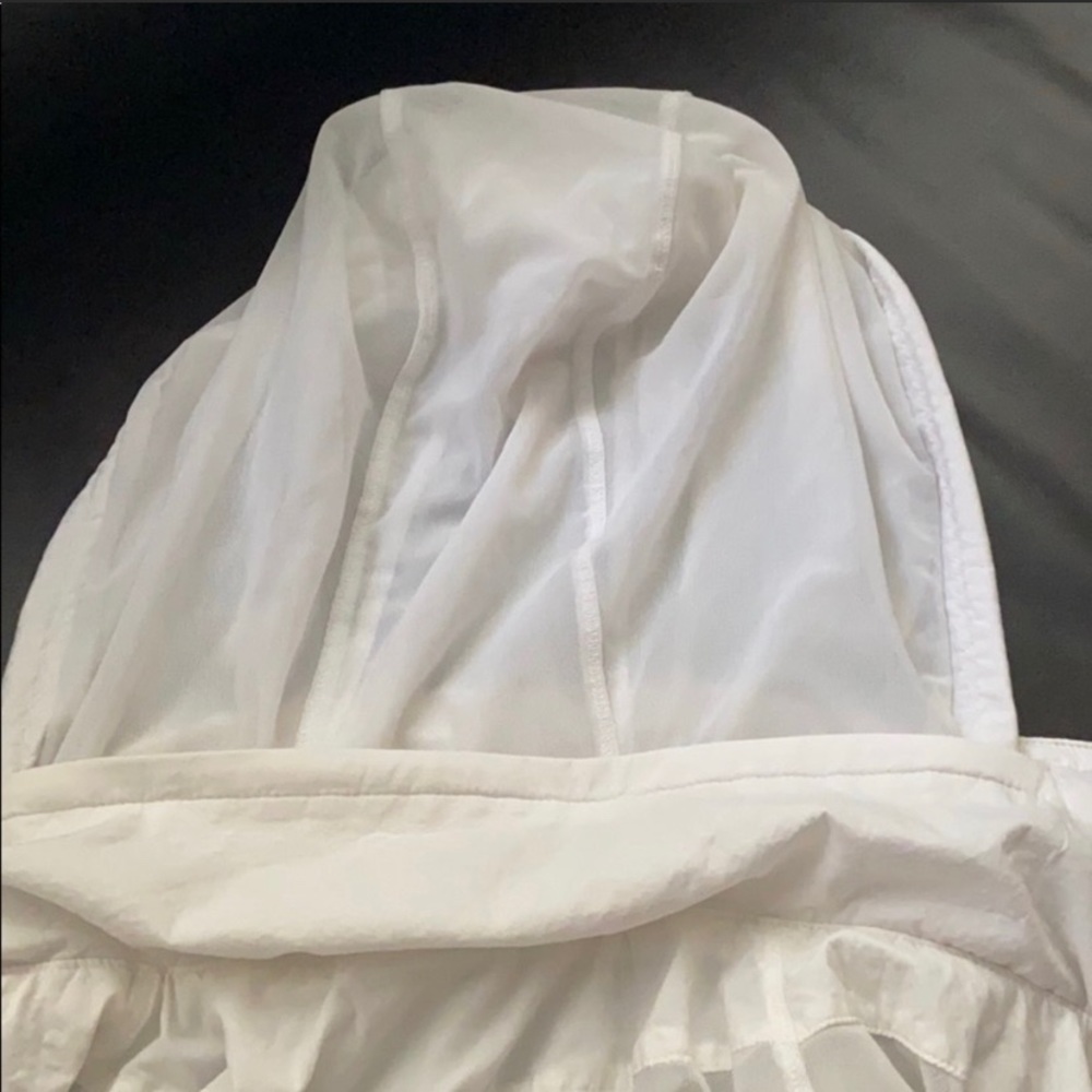 White lululemon jacket